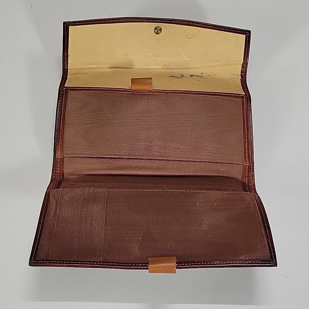 Dooney & Bourke used good